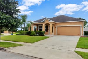 301 GLADESDALE ST, HAINES CITY, FL 33844 Sold 06/30/22