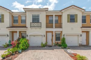 3464 ALLEGRA CIR, SAINT CLOUD, FL 34772 Sold 07/29/22