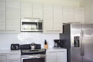 195 AIDAN'S LNDG, HAINES CITY, FL 33844 Sold 09/08/22