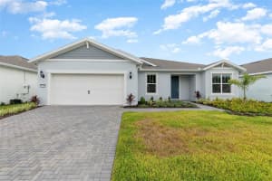 2711 River Creek Ln, St Cloud, FL 34771, Sold 07/08/22