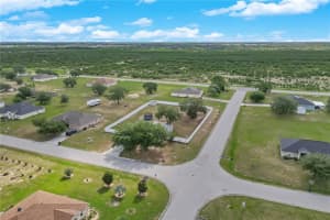 592 Hatchwood Dr, Haines City, FL 33844, Sold 06/27/22