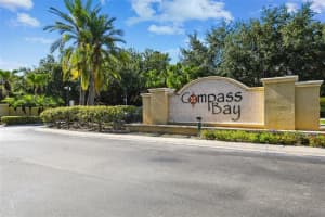 3095 SEAVIEW CASTLE DR, KISSIMMEE, FL 34746 Sold 08/25/22