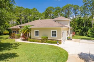 6977 BIG BEND DR, SAINT CLOUD, FL 34772 Sold 11/08/22