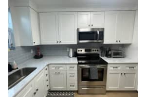 5234 Cypress Creek Dr, Orlando, FL 32811, Sold 06/13/22