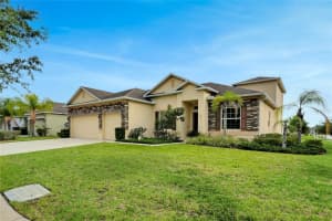 400 WINDBOURNE WAY, HAINES CITY, FL 33844 Sold 10/11/22