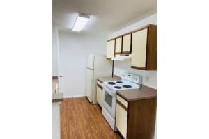 2102 CASCADES BLVD #203, KISSIMMEE, FL 34741 Sold 07/30/22