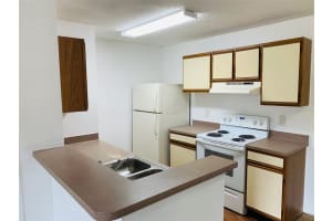 2102 CASCADES BLVD #203, KISSIMMEE, FL 34741 Sold 07/30/22