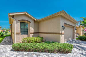 753 GRAND CANAL DR, POINCIANA, FL 34759 Sold 07/27/22