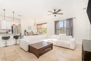 268 CITRUS ISLE LOOP, DAVENPORT, FL 33837 Sold 08/10/22