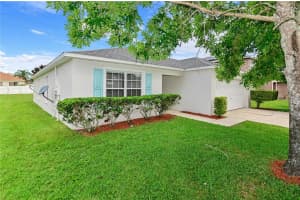 3273 AMBERLEY PARK CIR, KISSIMMEE, FL 34743 Sold 07/22/22