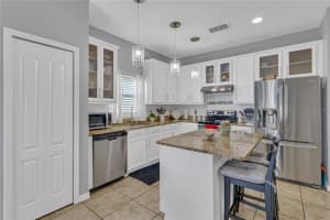 1823 RIBBON FALLS PKWY, ORLANDO, FL 32824 Sold 08/05/22