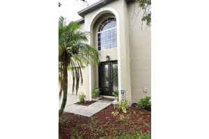 2313 WALNUT CANYON DR, KISSIMMEE, FL 34758 Sold 10/12/22