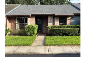 2701 KING OAK CIR, SAINT CLOUD, FL 34769 Sold 09/01/22