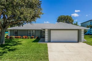 130 EVERGREEN DR, AUBURNDALE, FL 33823 Sold 07/29/22