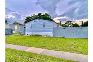 9716 CYPRESS PARK DR #1, ORLANDO, FL 32824 Sold 08/30/22