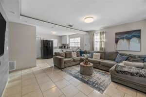 101 CYPRESS ST, ORLANDO, FL 32824 Sold 07/28/22