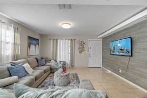 101 CYPRESS ST, ORLANDO, FL 32824 Sold 07/28/22