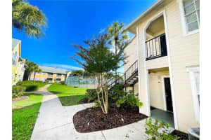 1027 S HIAWASSEE RD #2322, ORLANDO, FL 32835 Sold 09/06/22