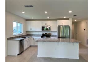 1557 VENICE LN, DAVENPORT, FL 33896 Sold 08/31/22