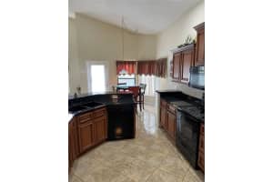 560 RIGGS CIR, DAVENPORT, FL 33897 Sold 10/20/22
