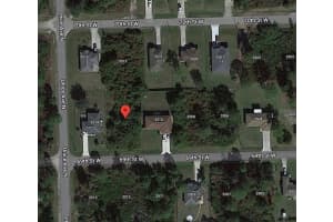 3512 69TH ST W, LEHIGH ACRES, FL 33971 - MLS#MFRS5071159