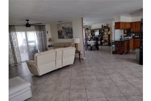 2932 BLAKELY DR, ORLANDO, FL 32835 Sold 10/31/22