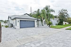 12729 NEWFIELD DR, ORLANDO, FL 32837 Sold 09/08/22