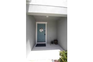 2969 FIELDWOOD CIR, SAINT CLOUD, FL 34772 Sold 02/27/23