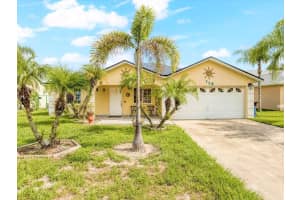728 CASTILLO PL, SAINT CLOUD, FL 34769 Sold 09/12/22