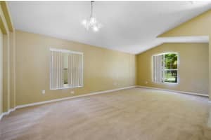 2756 EAGLE CANYON DR S, KISSIMMEE, FL 34746 Sold 09/09/22