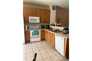 5517 PARADISE CAY CIR, KISSIMMEE, FL 34746 Sold 09/15/22