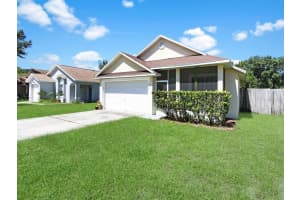 2002 LAUREN RD, APOPKA, FL 32703 Sold 02/13/23