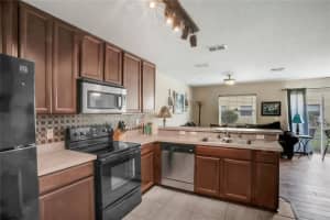 295 Winding Vine Ln, Orlando, FL 32824, Sold 08/31/22