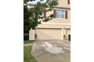 3569 SENECA CLUB LOOP #13, ORLANDO, FL 32808 Sold 10/26/22