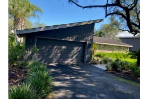 5 CANTERBURY DR, HAINES CITY, FL 33844 Sold 10/31/22