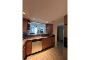 201 LAUREL STREET, TAMPA, FL 33602 Sold 04/10/23