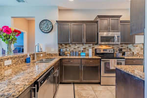 4874 POOLSIDE DR, SAINT CLOUD, FL 34769 Sold 10/25/22