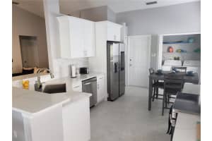 4512 Dakota Point Ct, Kissimmee, FL 34746, Sold 09/16/22