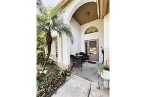 873 Blackgum Ct, Orlando, FL 32825, Sold 12/27/22