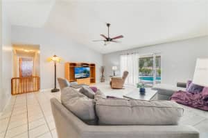 14520 POINTE EAST TRL, CLERMONT, FL 34711 Sold 09/23/22