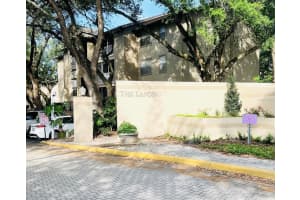 956 Salt Pond Pl, Altamonte Springs, FL 32714, Sold 11/28/22