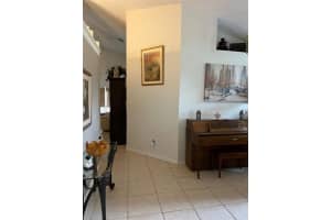 212 Hanging Moss Rd, Davenport, FL 33837, Sold 10/11/22