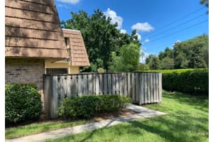 5286 CORAL CT #619, ORLANDO, FL 32811 Sold 10/03/22