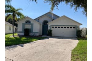 232 LAKE SHORE PKWY, DAVENPORT, FL 33896 Sold 11/29/22
