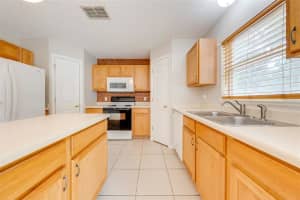 1046 OSPREY COVE CIR, GROVELAND, FL 34736 Sold 10/19/22