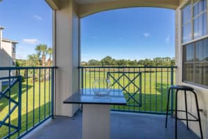 7330 WESTPOINTE BLVD #422, ORLANDO, FL 32835 Sold 10/18/22
