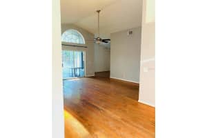 2816 DELCREST DR, ORLANDO, FL 32817 Sold 10/21/22