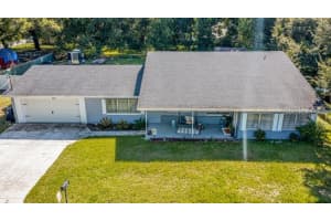 605 WALNUT ST, AUBURNDALE, FL 33823 Sold 12/27/22