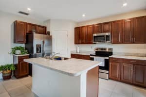 311 MILLSTONE CT, KISSIMMEE, FL 34758 Sold 05/08/23