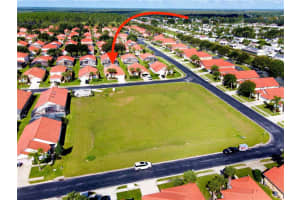 129 HYPOLITA AVE, DAVENPORT, FL 33897 Sold 12/20/22